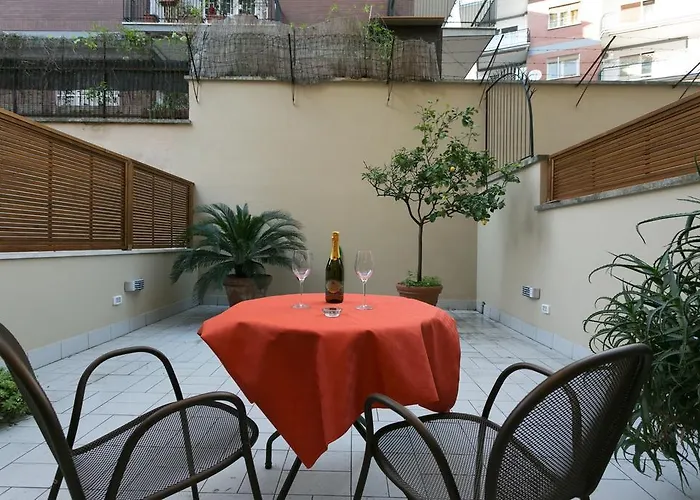 Aurelio Terraces Pensión *
